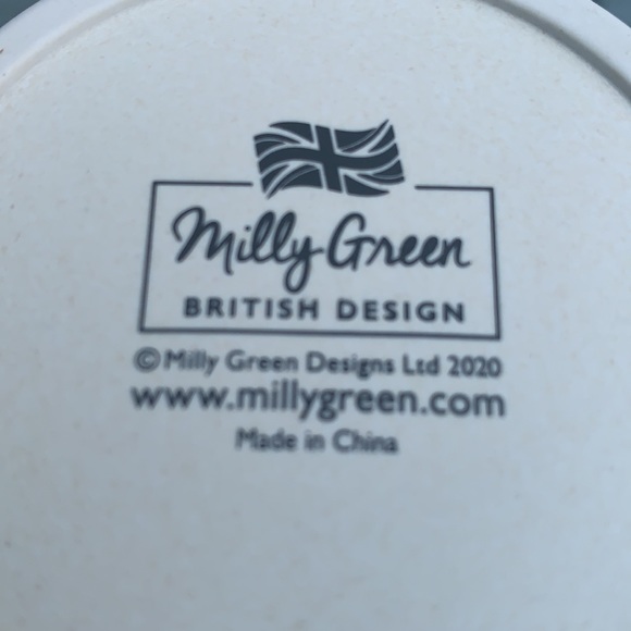 New Milly Green pugs and Kisses drink set - Picture 13 of 13